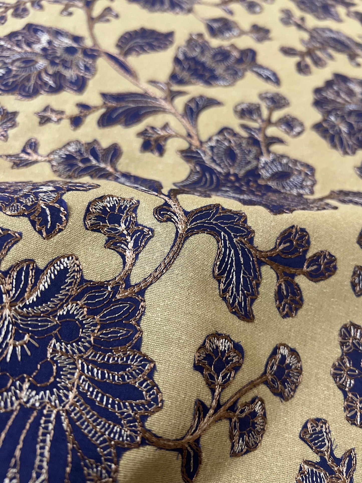 Fabareeze Beige 3 PC Aplique cutwork