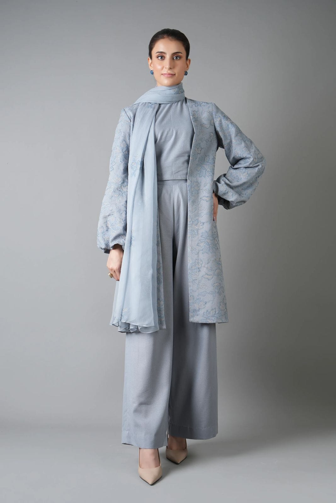 Fabareeze Grey 3 PC Embroidered Karandi