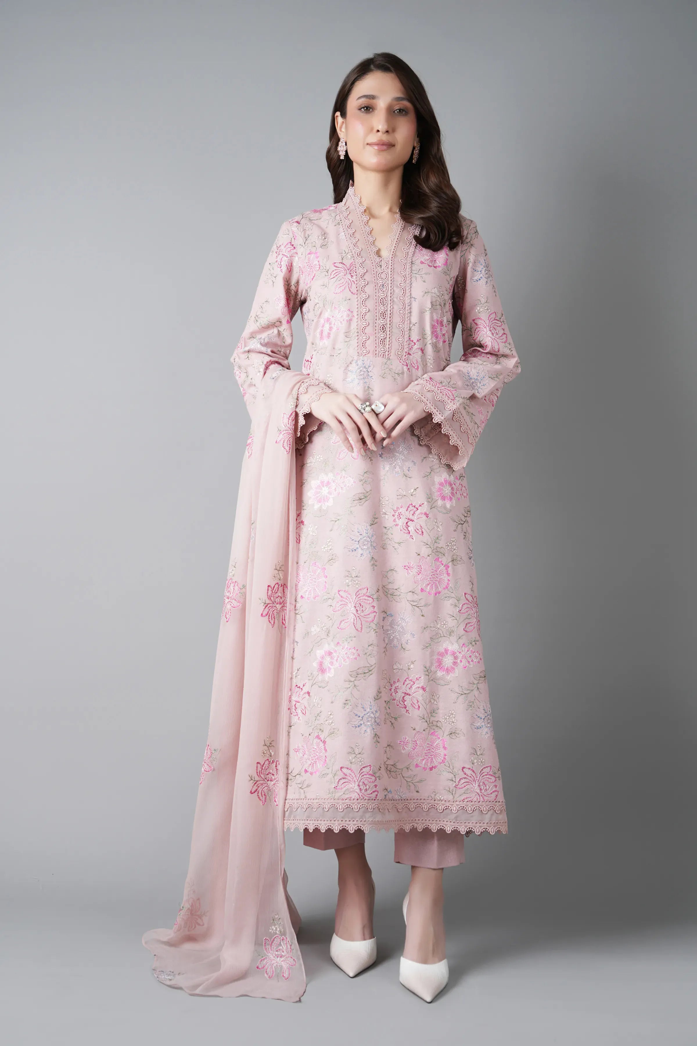 Fabareeze Light pink 3 PC Embroidered Karandi
