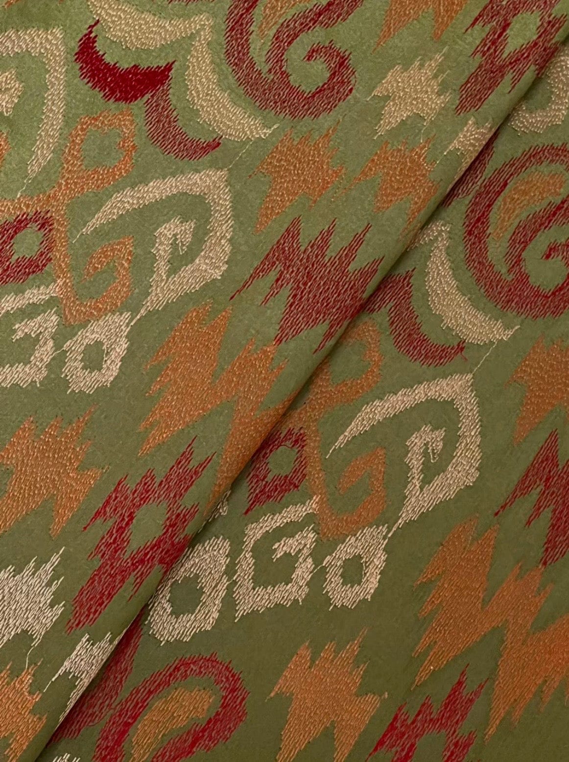 Fabareeze Green 3 PC Embroidered Karandi