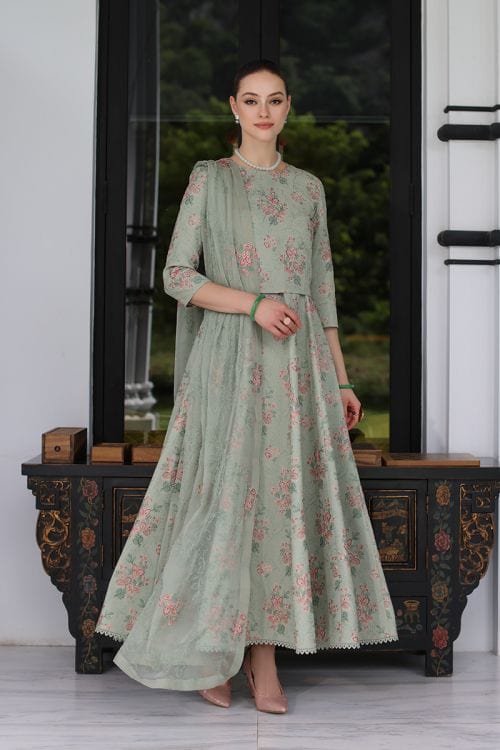 Fabareeze Green 3 PC Embroidered Karandi
