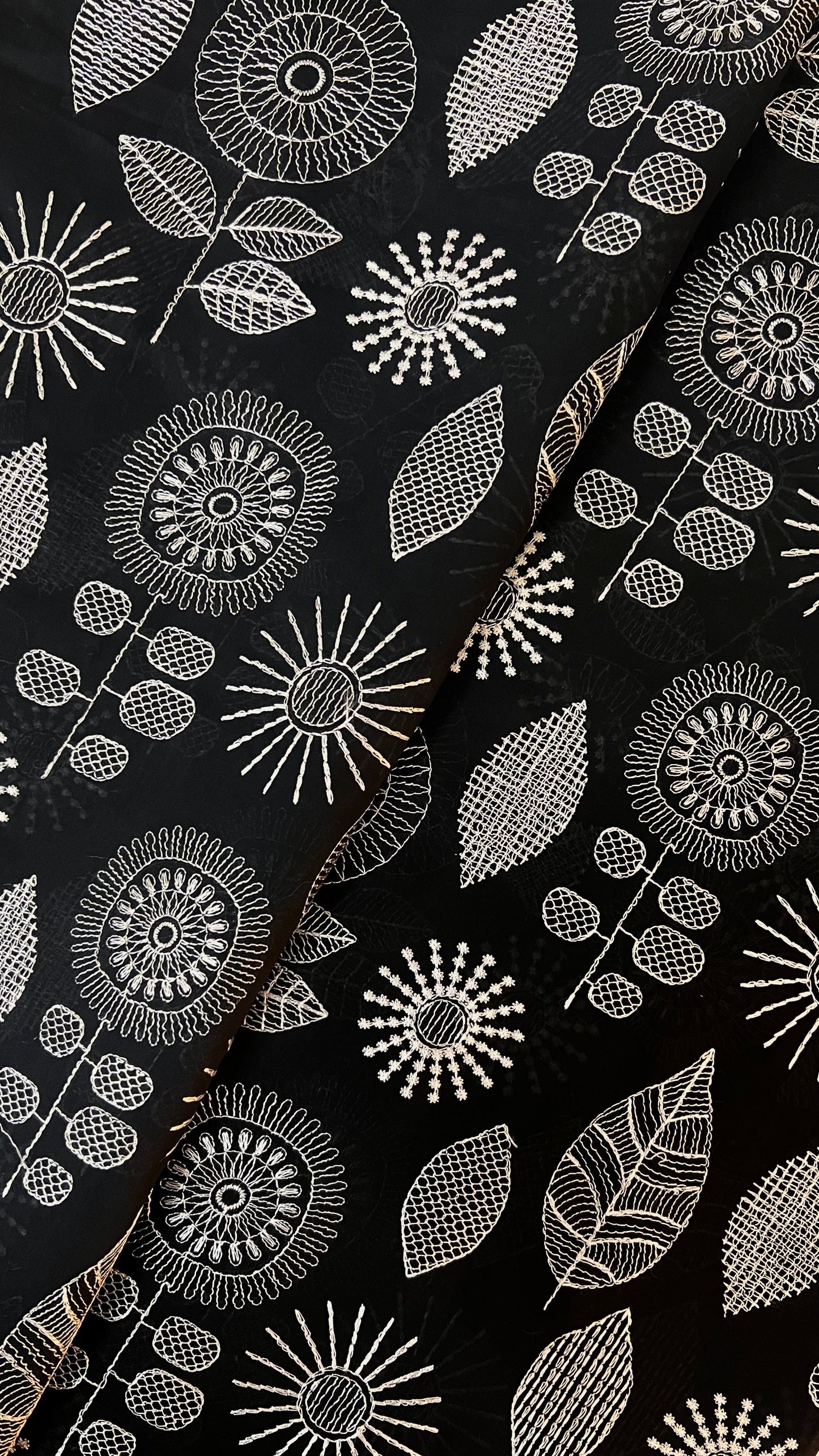 Fabareeze Black 3 PC Lawn Embroidered
