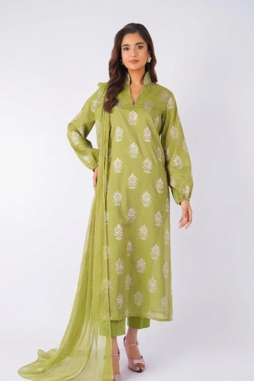 Fabareeze Green 3 PC Lawn Embroidered