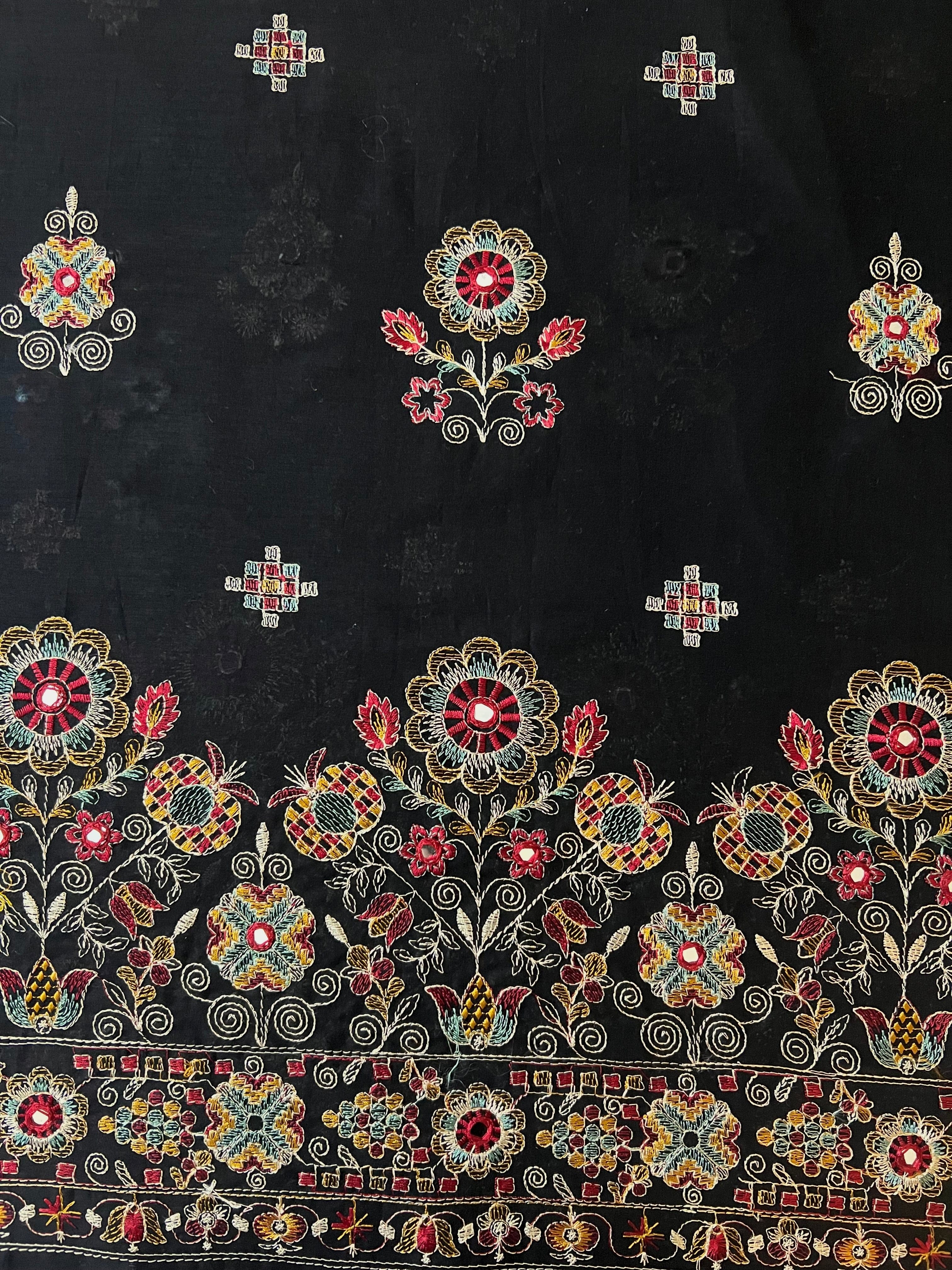 Fabareeze Black 3 PC shishakari Embroidered