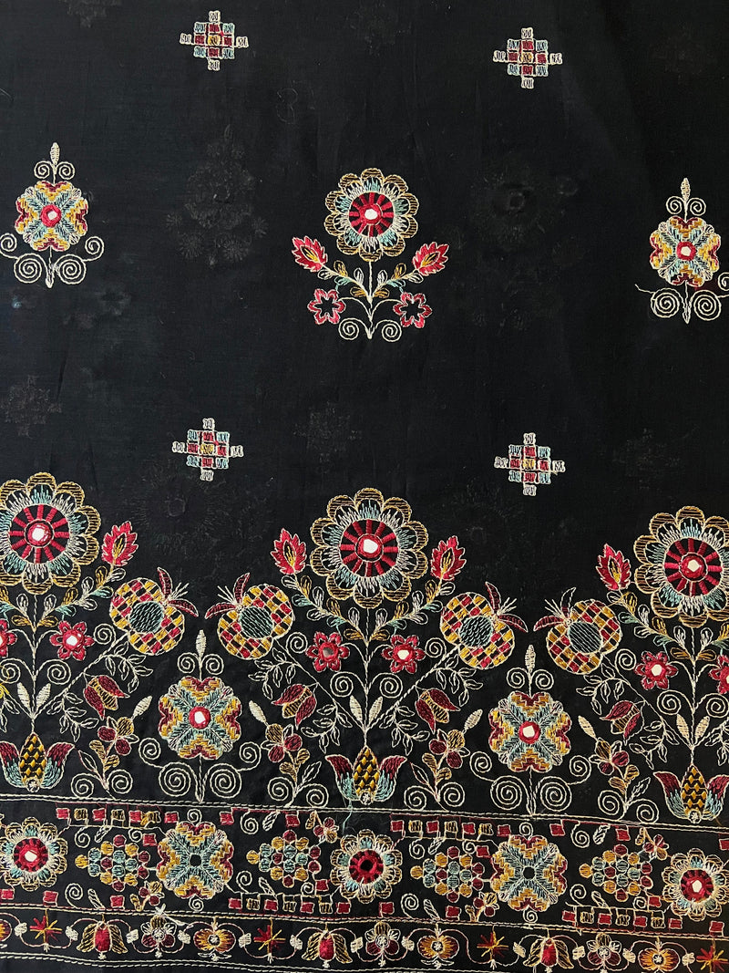 Fabareeze Black 3 PC shishakari Embroidered