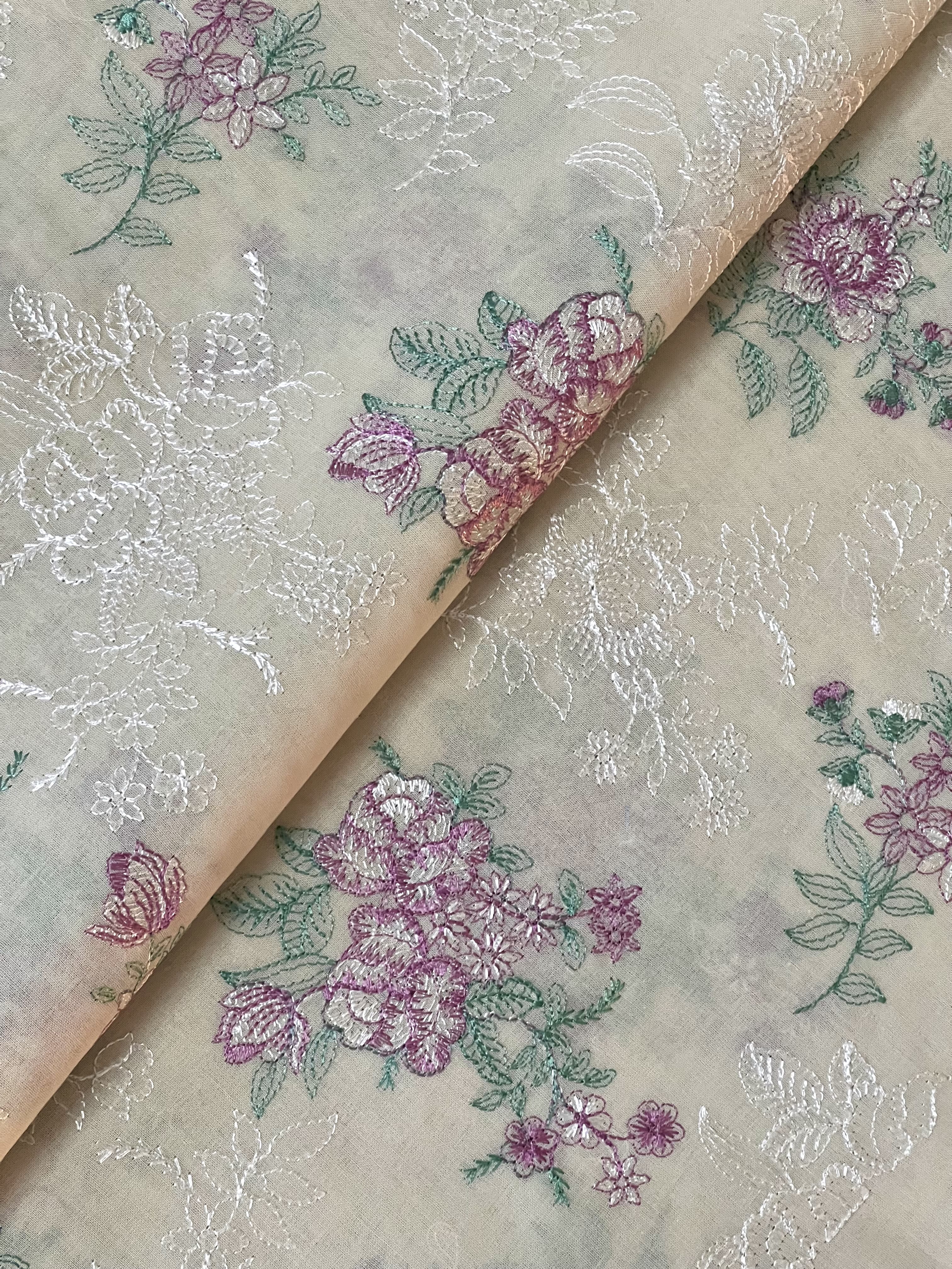 Fabareeze Cream 3 PC Swiss Lawn Embroidered