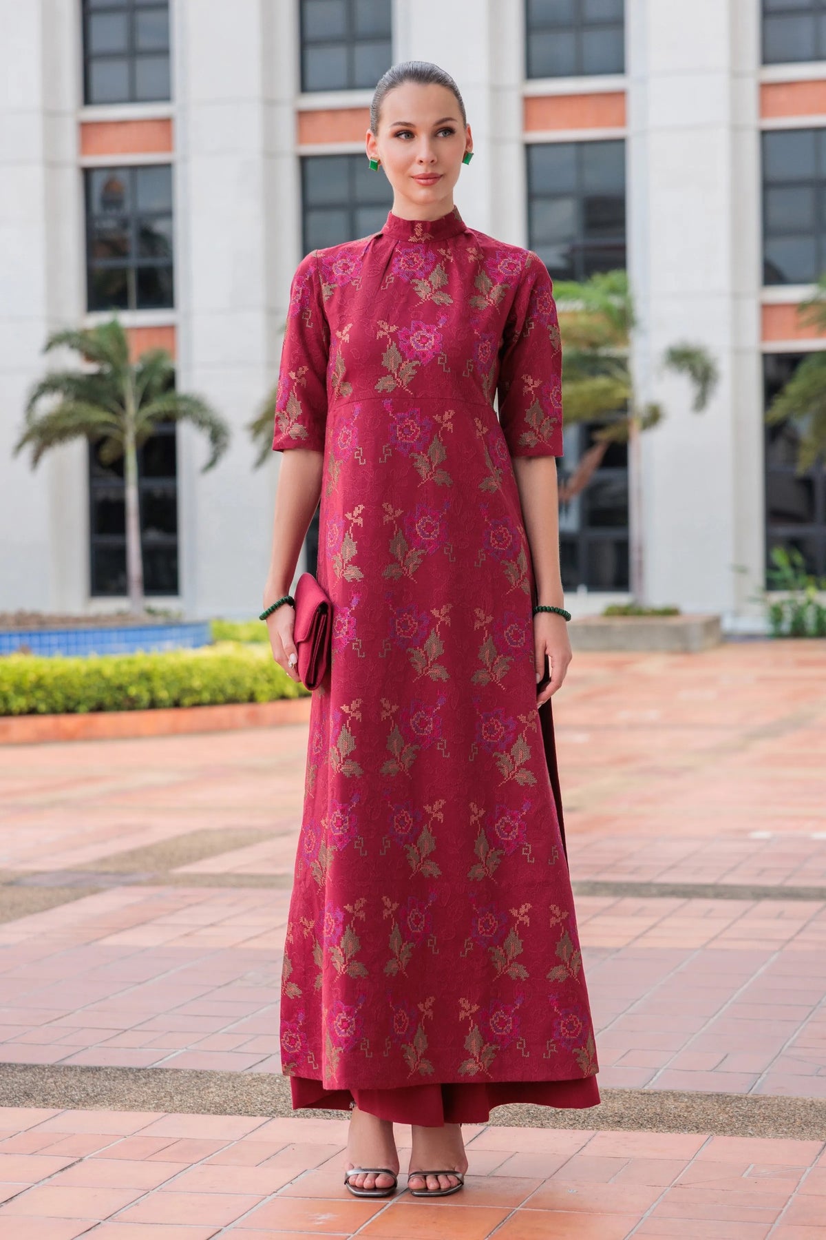 Red Embroidered Karandi - unstitched 3-piece suit