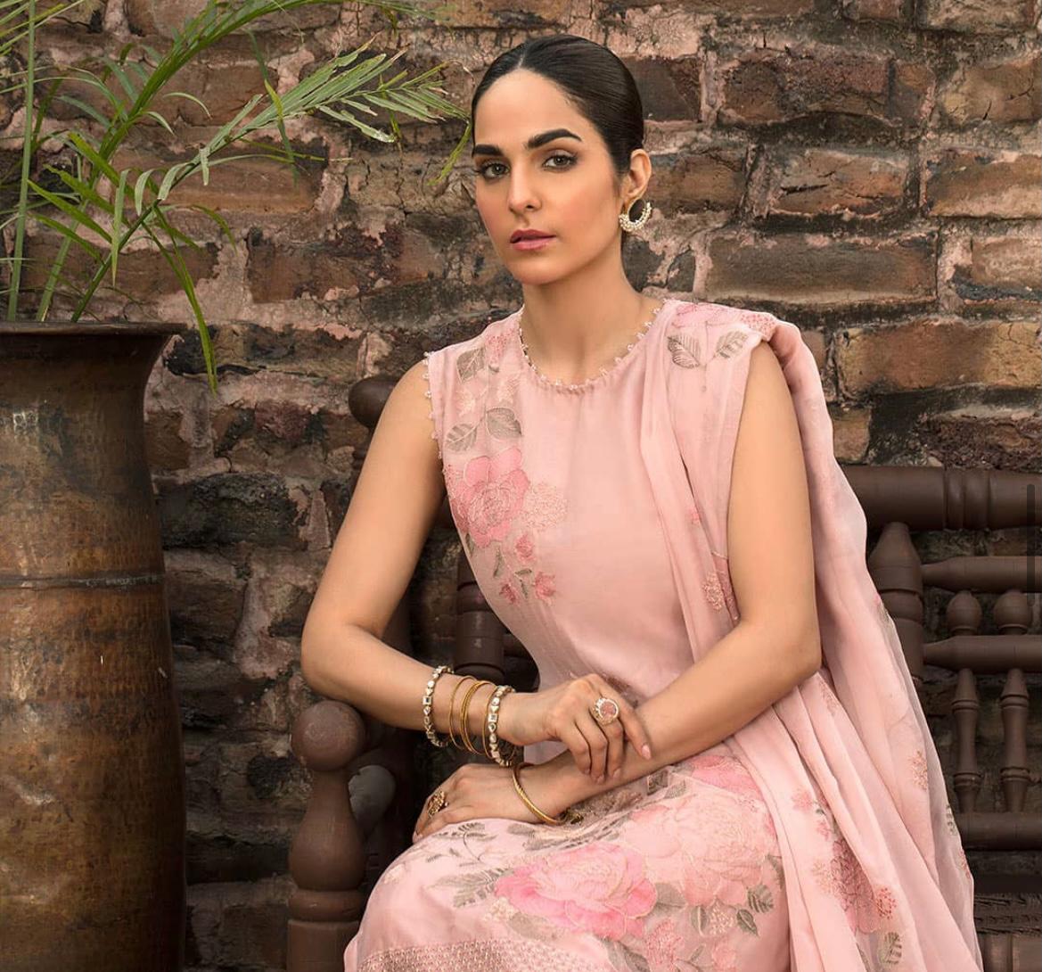 Fabareeze Pink Ethnic Delight