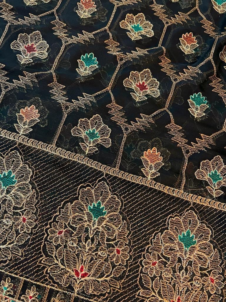 Fabareeze Black Mumtaz range