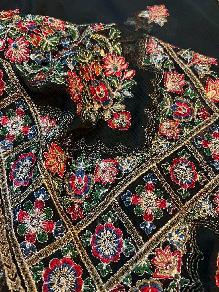 Fabareeze Black Zardozi range
