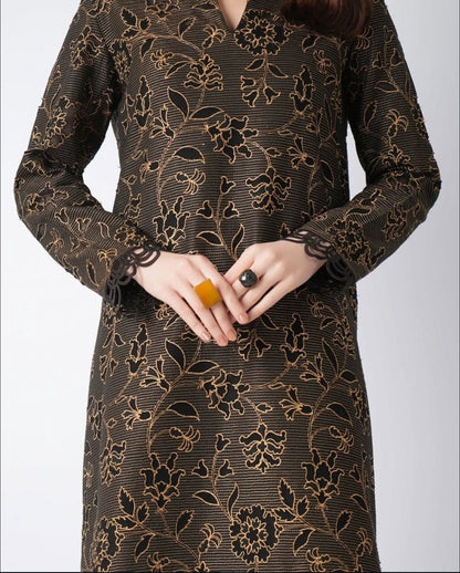 Fabareeze Black 3 PC Aplique cutwork