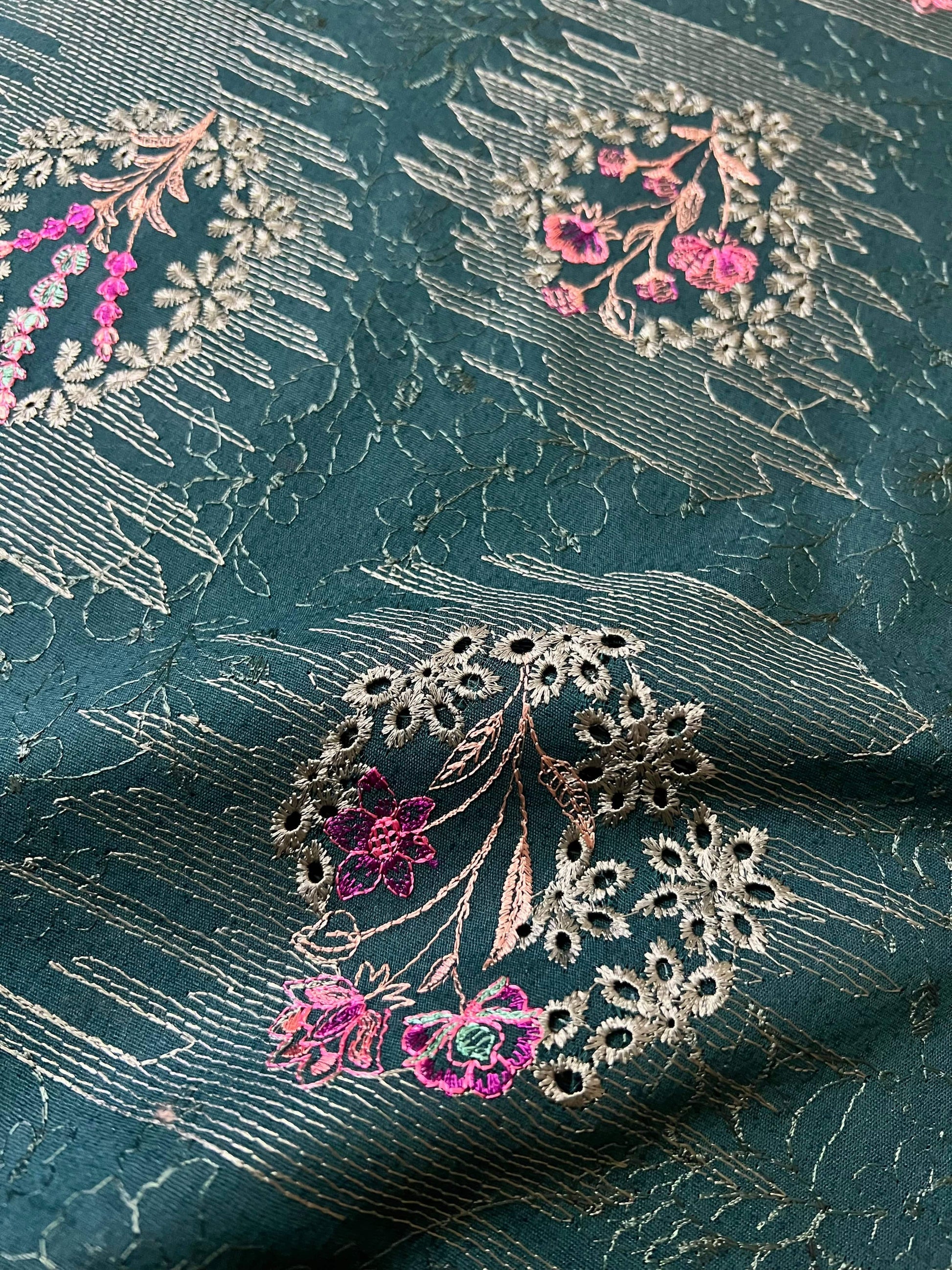 Fabareeze Teal Green 3 PC Chickenkari Karandi
