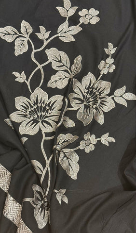 Fabareeze Black 3 PC Embroidered Karandi