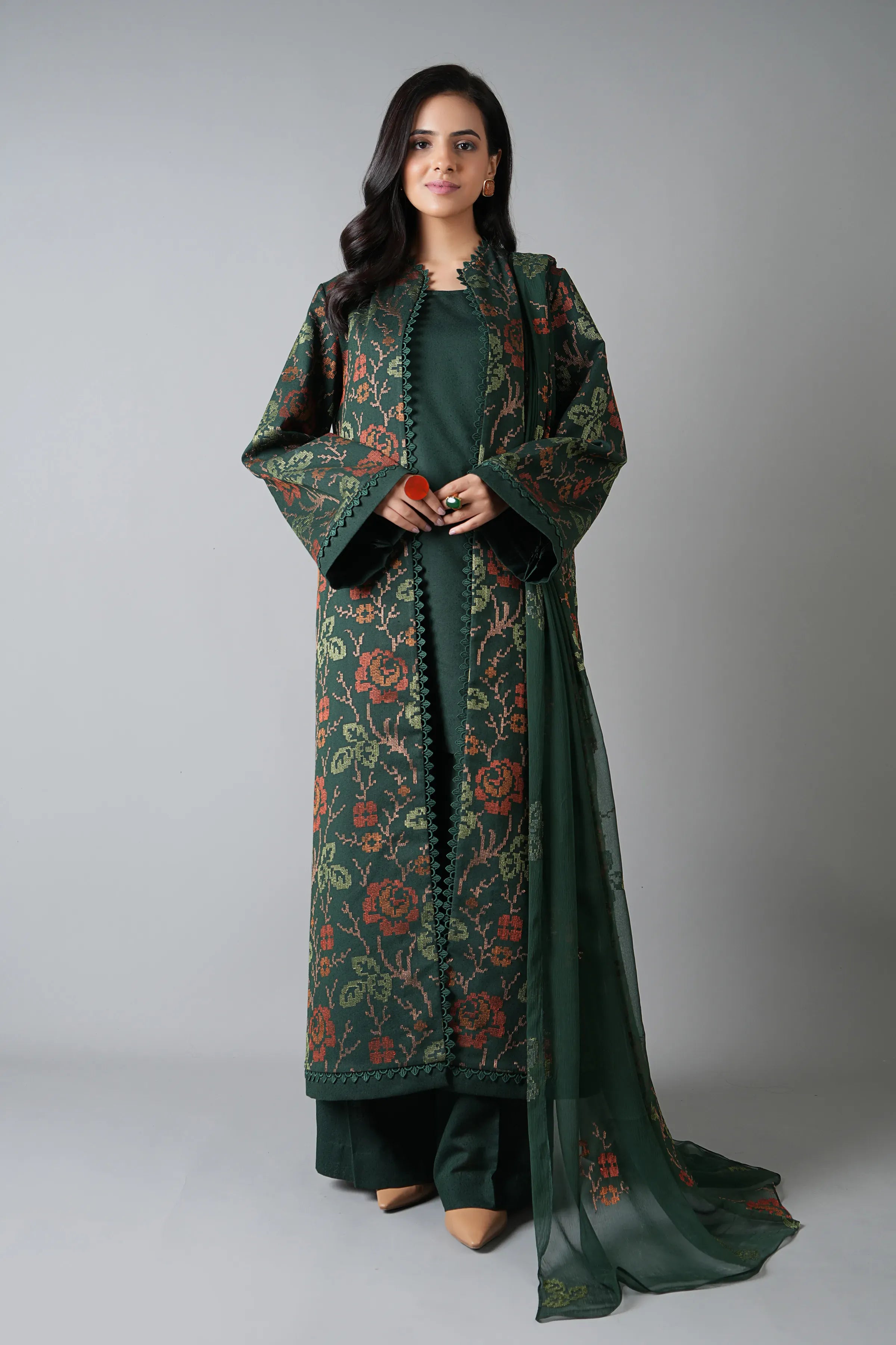 Fabareeze Green 3 PC Embroidered Karandi