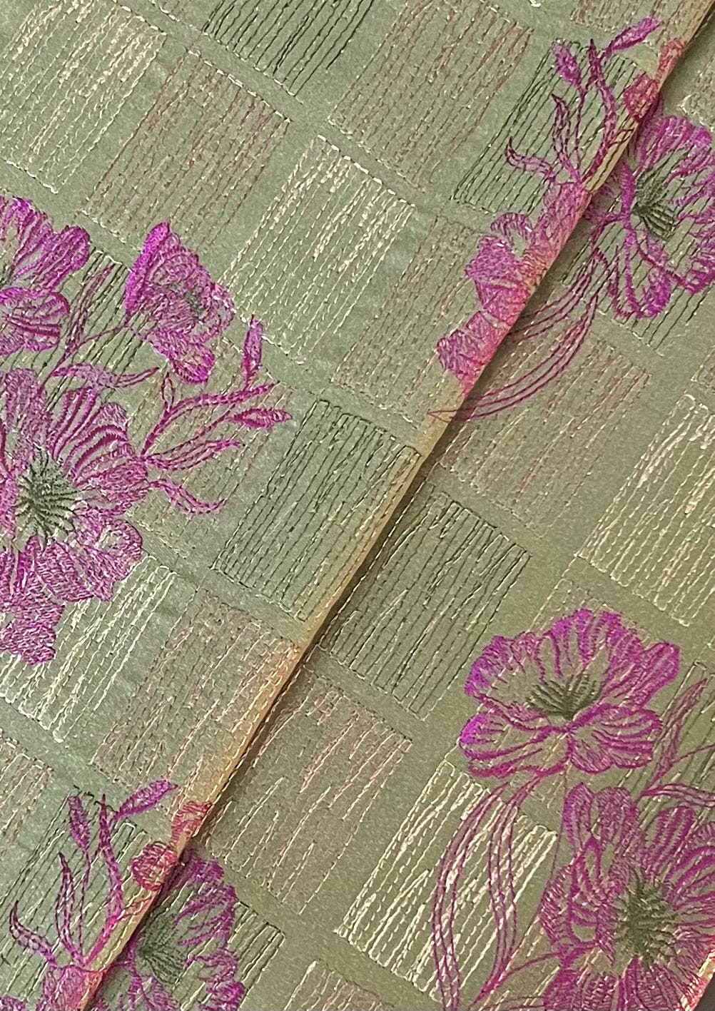 Fabareeze Green 3 PC Embroidered Karandi