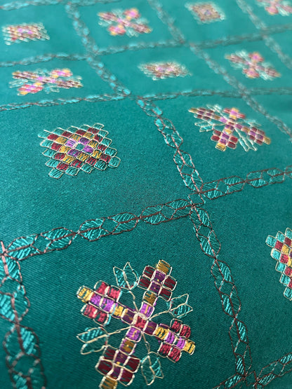 Fabareeze Green 3 PC Embroidered Karandi