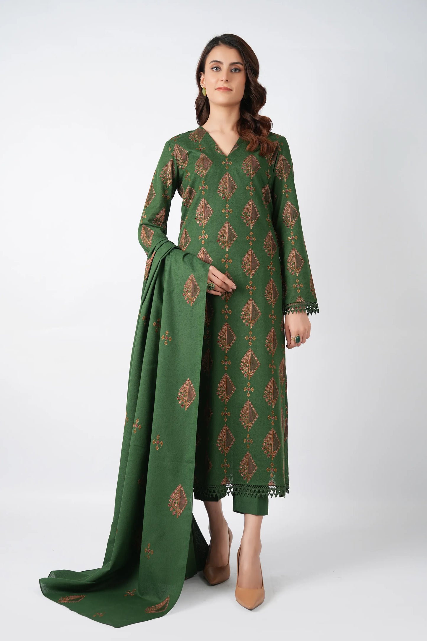 Fabareeze Green 3 PC Embroidered Karandi