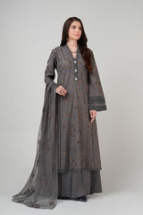 Fabareeze Grey 3 PC Embroidered Karandi