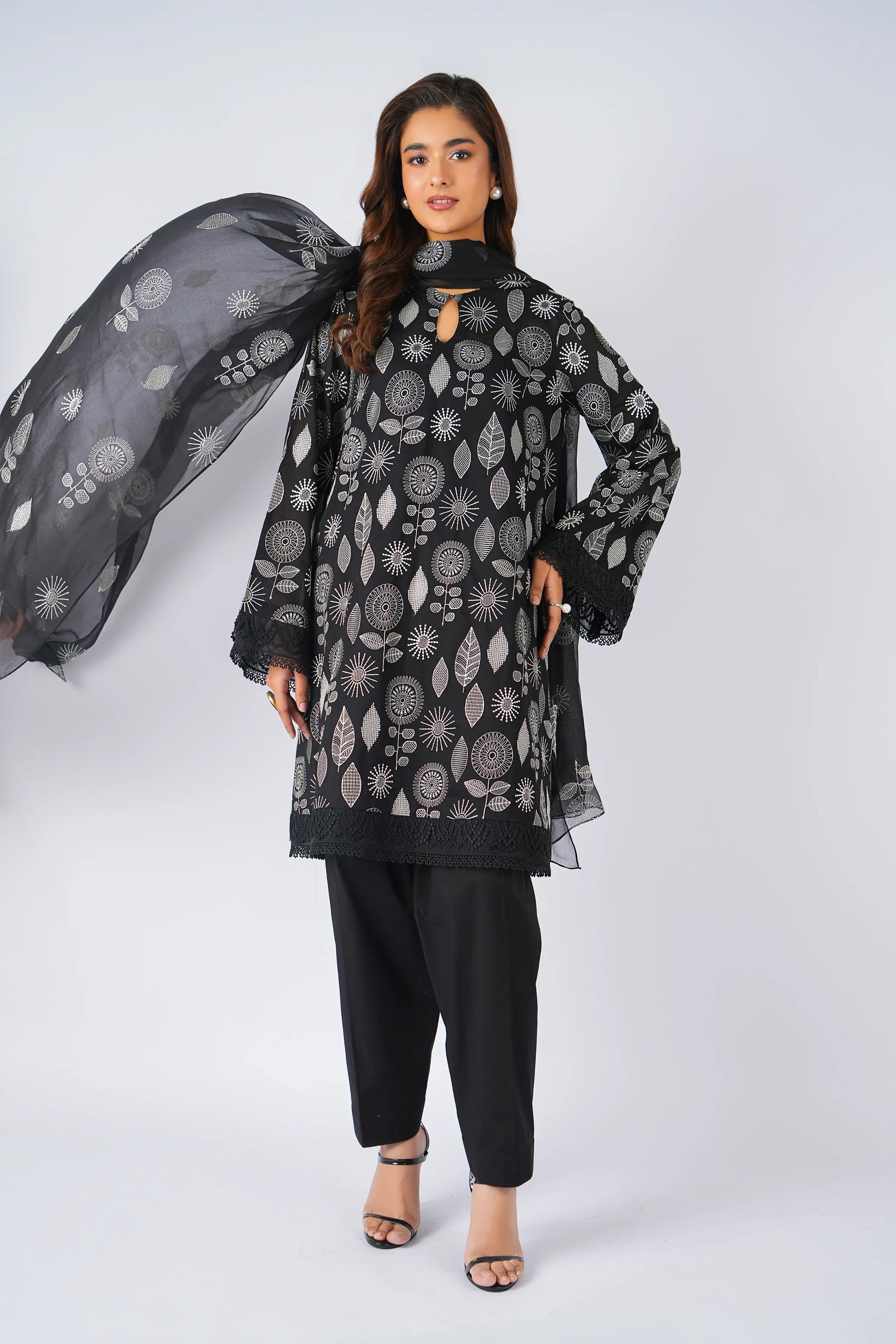 Fabareeze Black 3 PC Lawn Embroidered