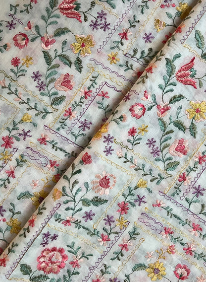 Fabareeze White 3 PC Lawn Embroidered