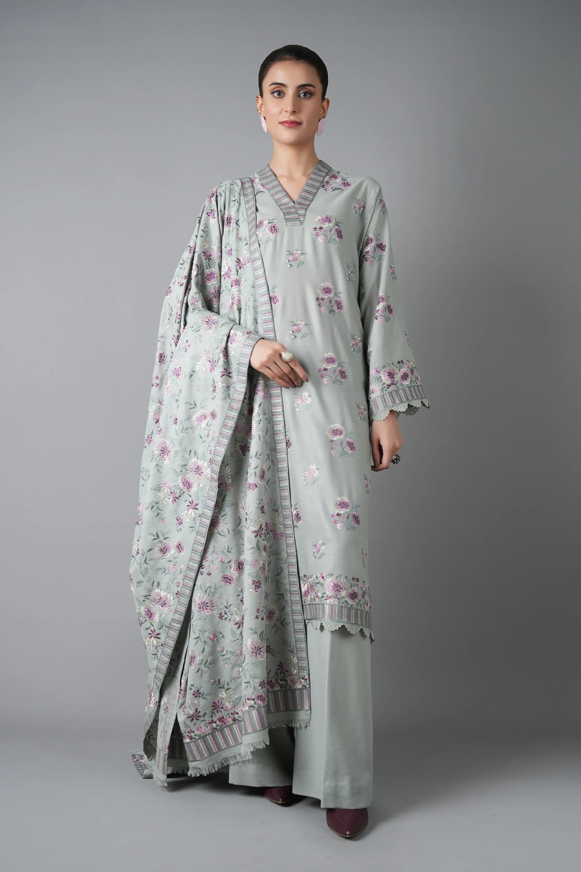Fabareeze Ash grey 3 pc Shawl set