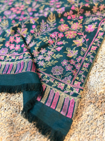 Kani Rung Shawl