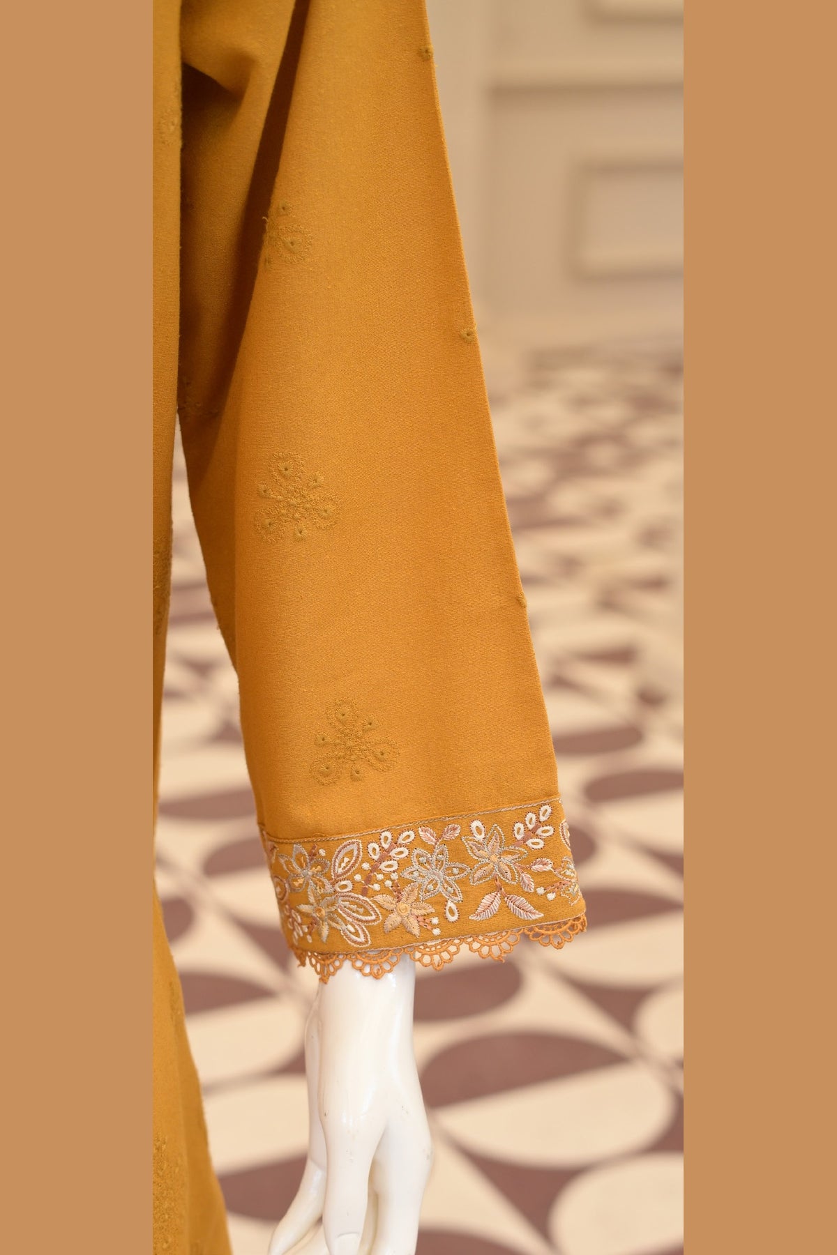 Mustard Karandi Shawl Set - detail
