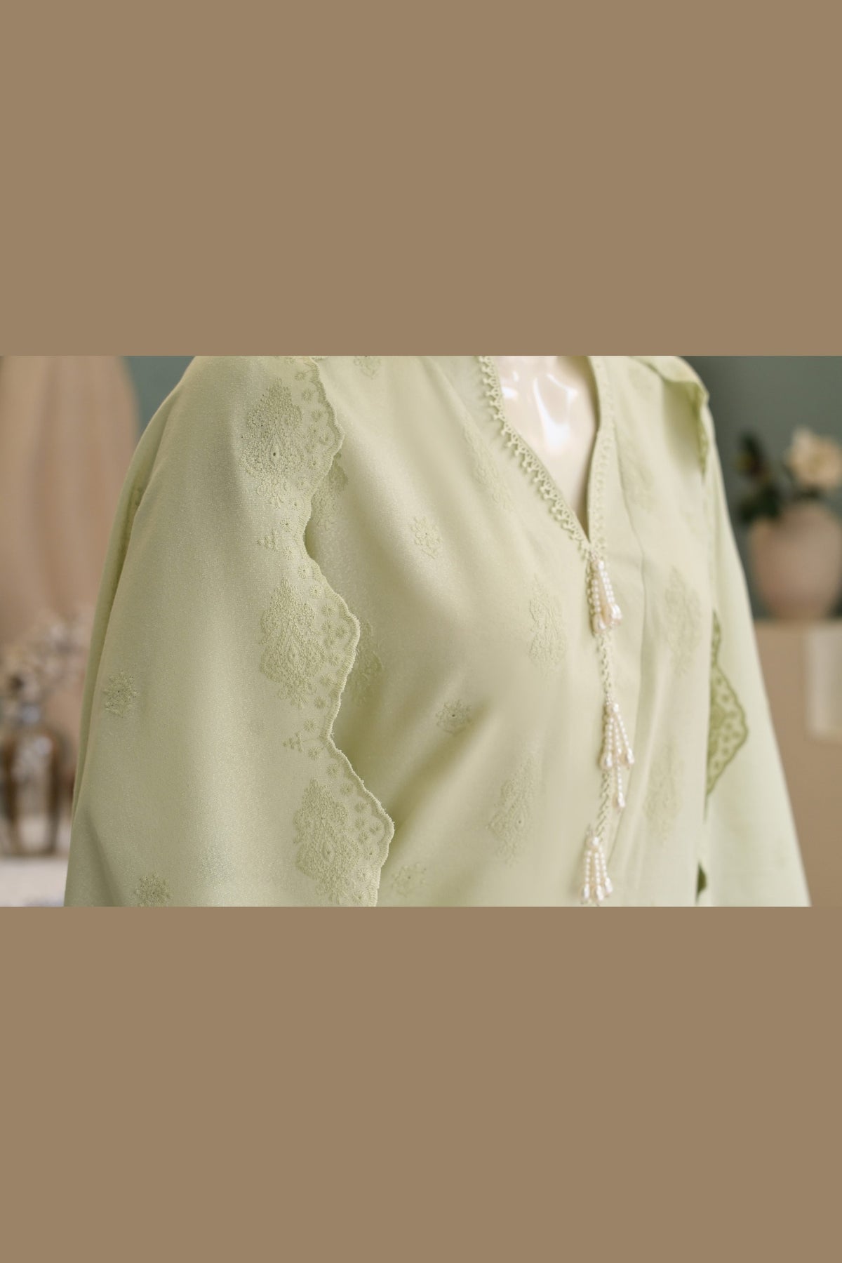 Pista Green Karandi Shawl Set - detail