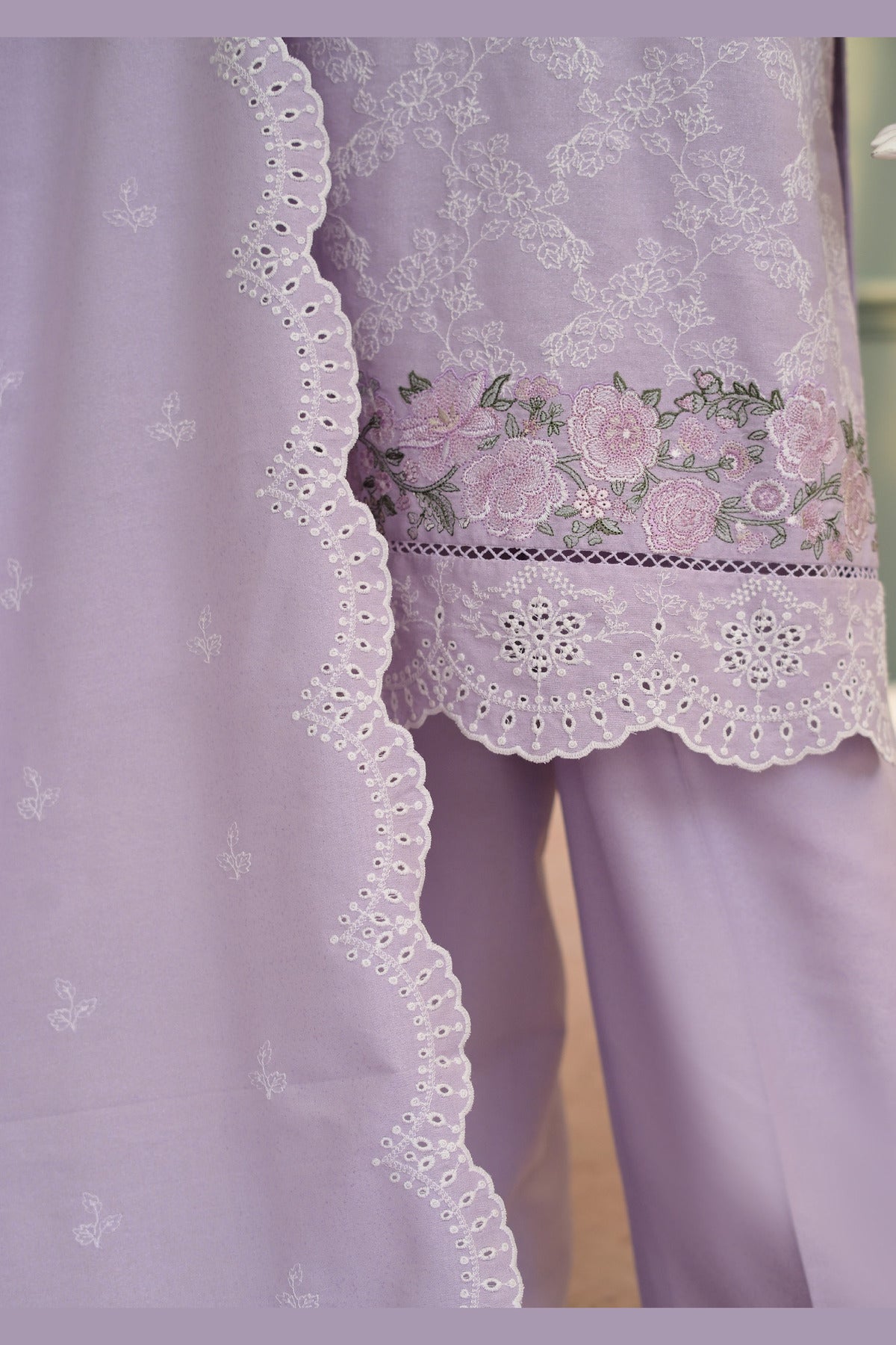Lilac Karandi Shawl Set - embroidered hem band