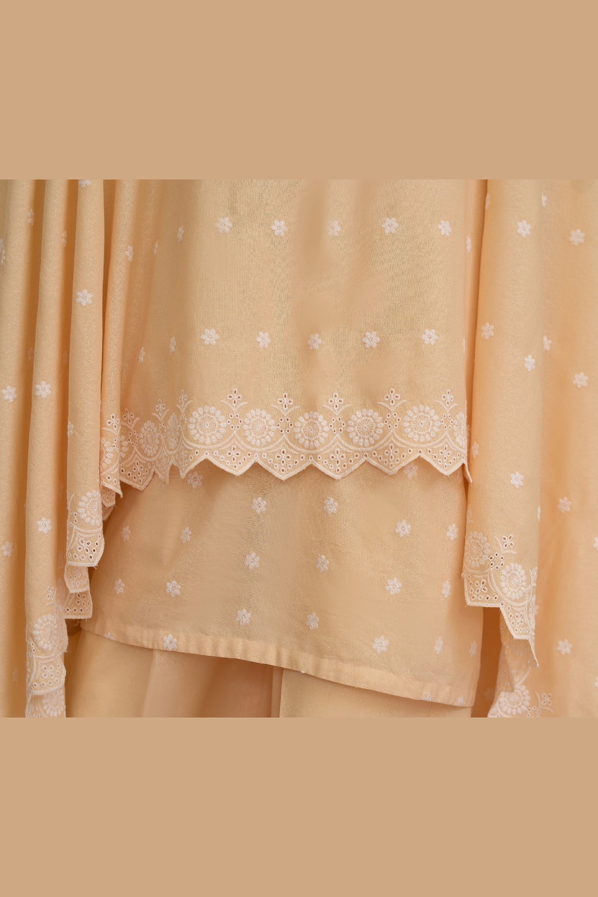 Peach Karandi Shawl Set - scalloped hem edge
