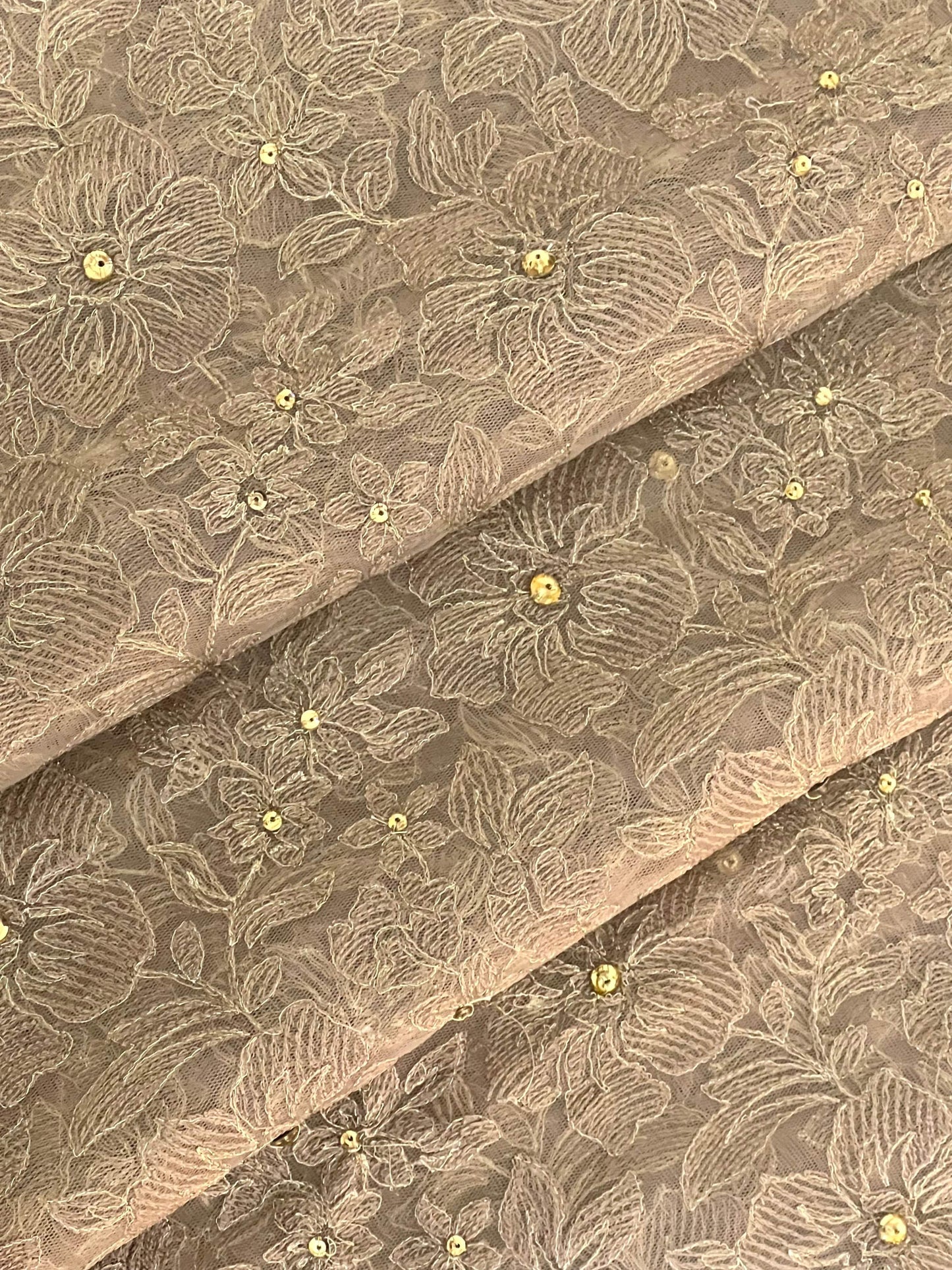 Fabareeze Beige Classic Victorian