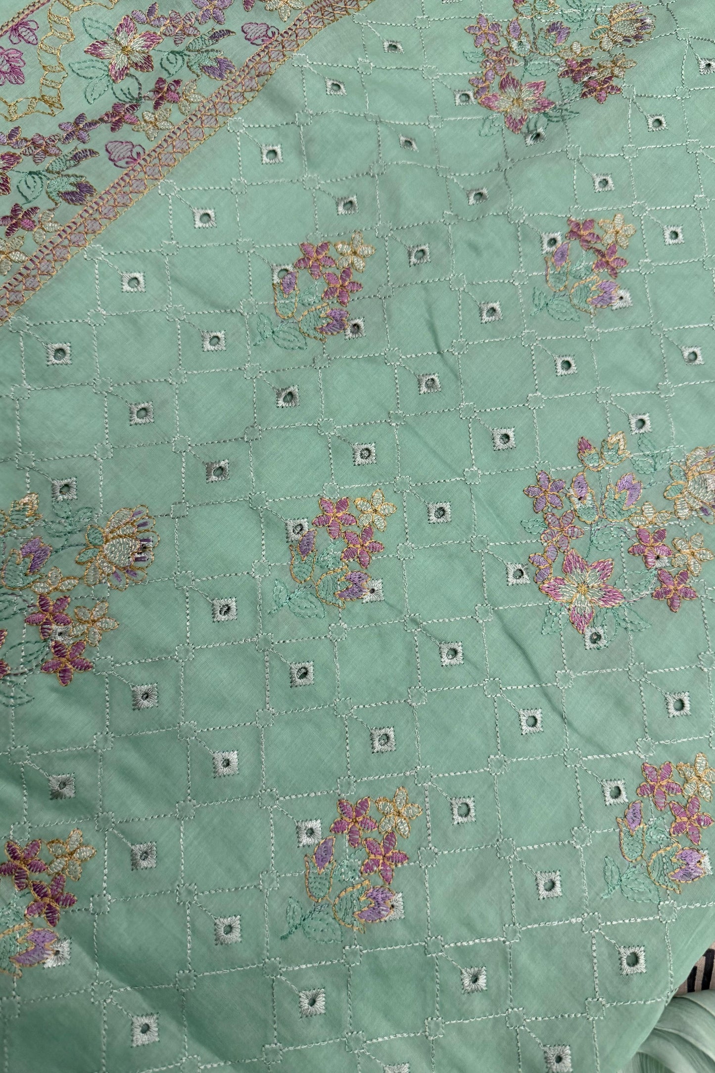 Fabareeze Green 3 PC Lawn Embroidered
