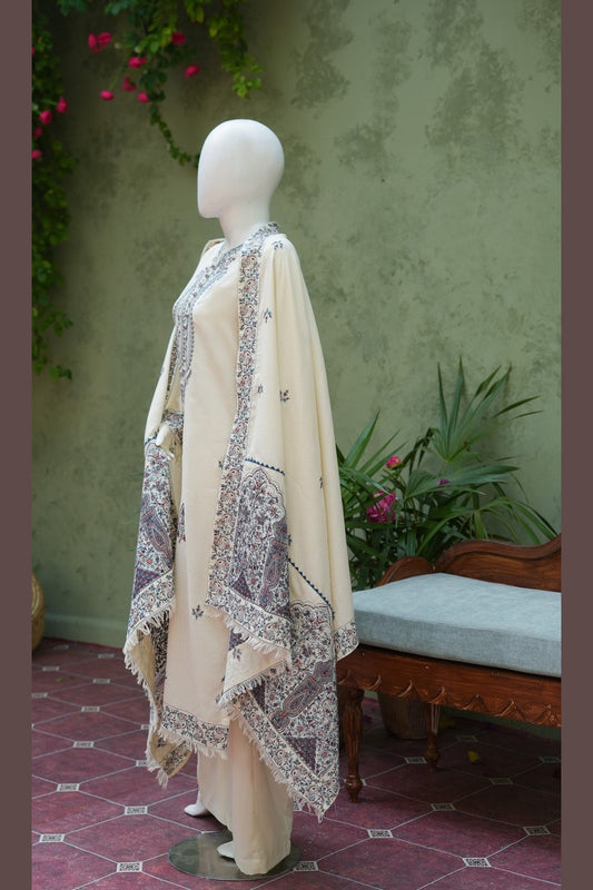 Ivory Karandi Shawl Set - full 3-piece embroidered karandi shawl set