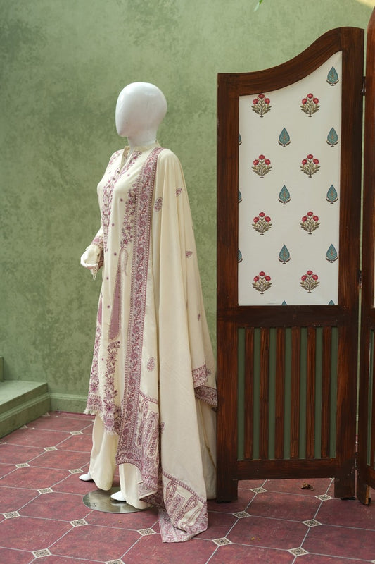 Ivory Karandi Shawl Set - full 3-piece embroidered karandi shawl set