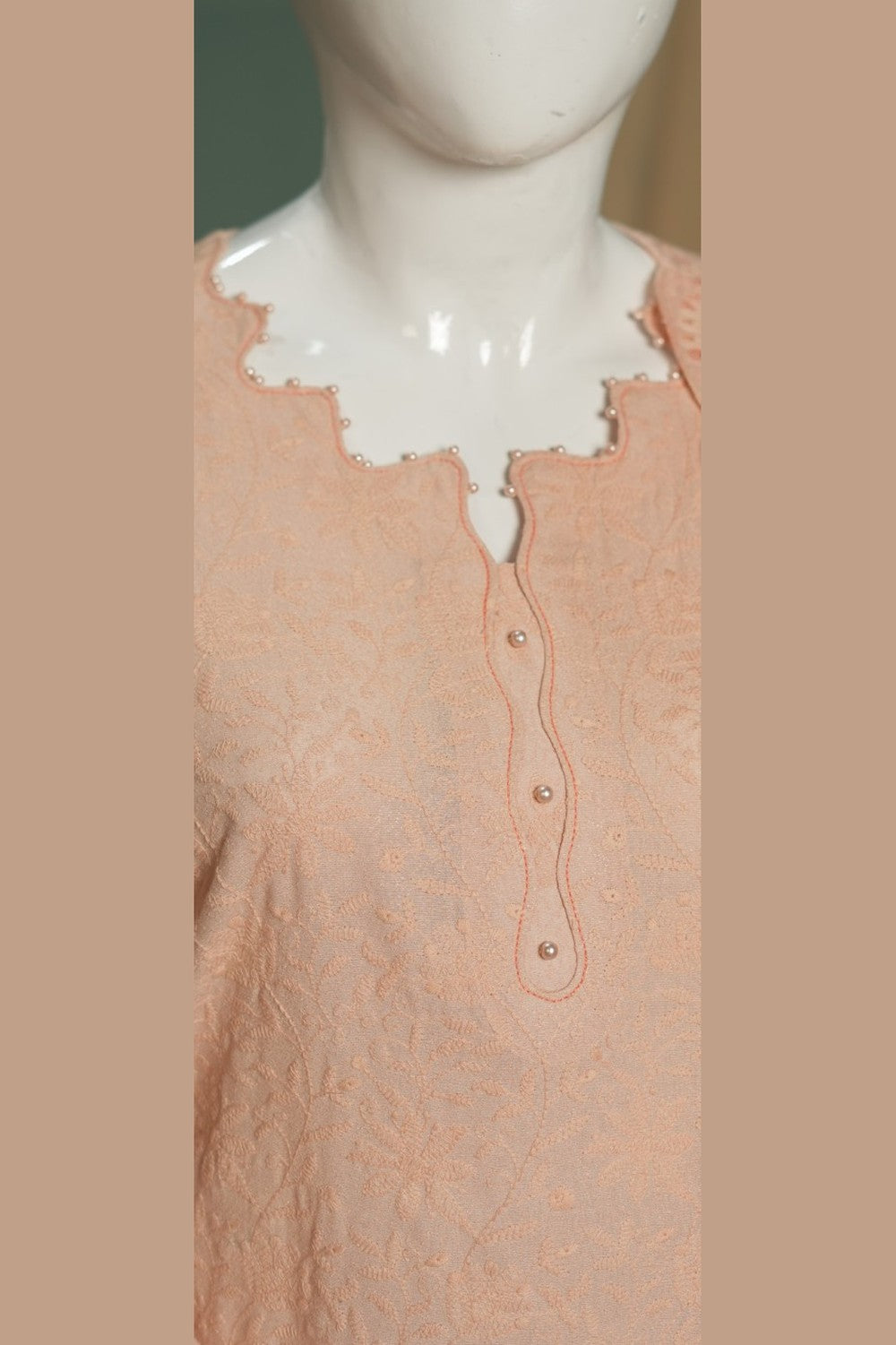 Peach Karandi Shawl Set - embroidery detail