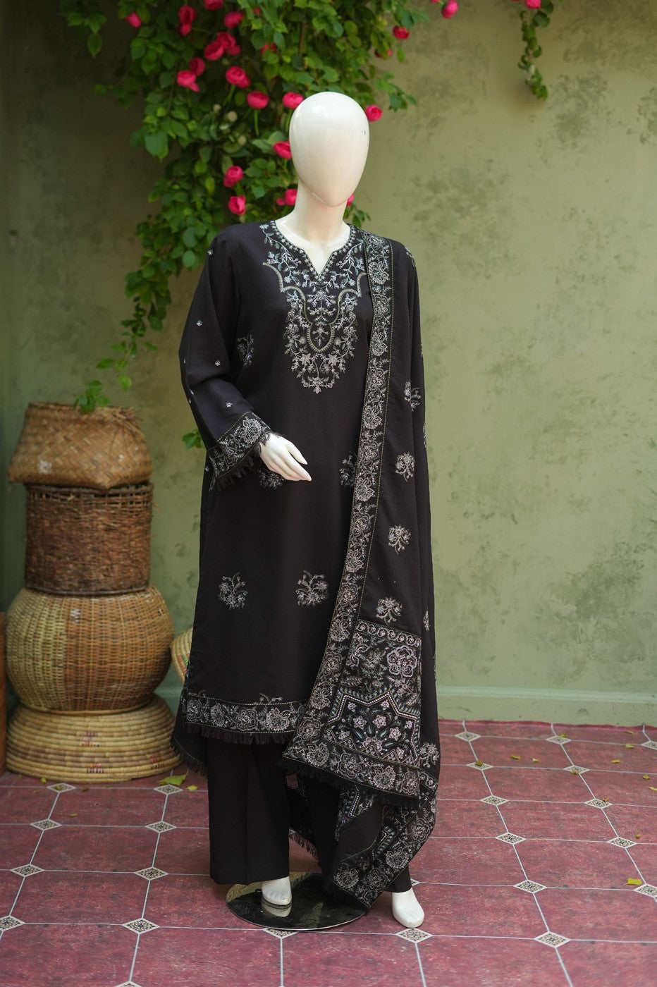 Black embroidered karandi 3 piece shawl set
