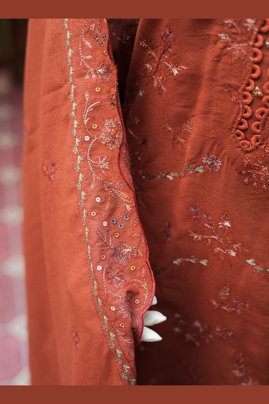 Rust Karandi Shawl Set - embroidery detail