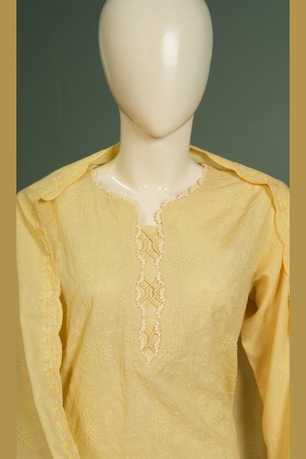 Yellow Karandi Shawl Set - embroidery detail