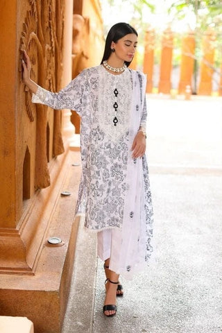 Fabareeze White 3 PC Swiss Lawn Embroidered